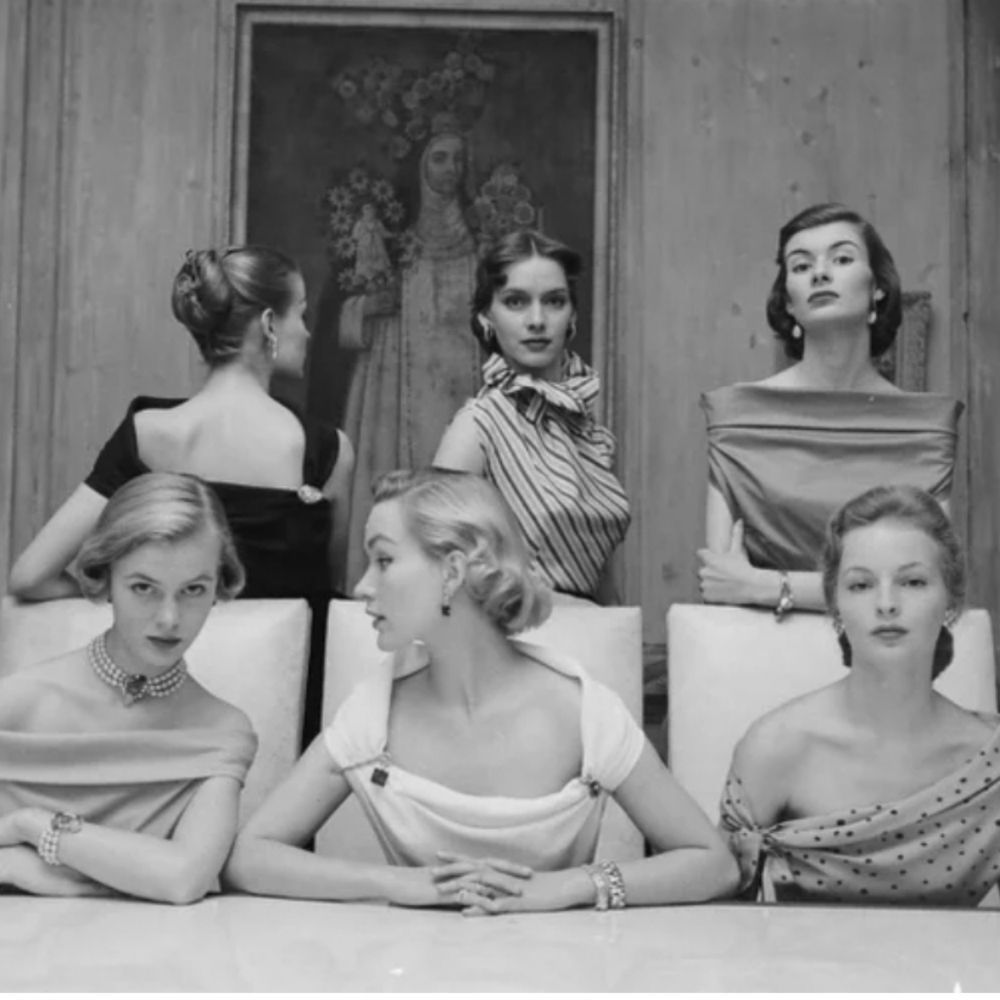 50's Necklines Enjoy ❤️❤️❤️❤️